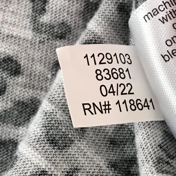 Lane Bryant Animal Print Tee Women's Plus Size 26/28 Crew Neck Long Sleeves - Picture 12 of 12